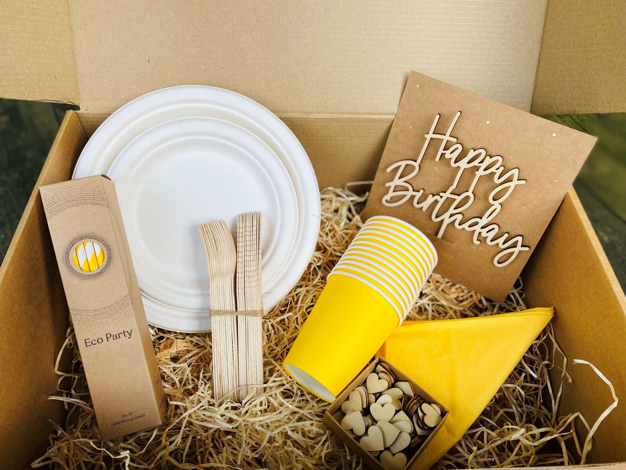 Yellow Paper Napkins (pack of 16)